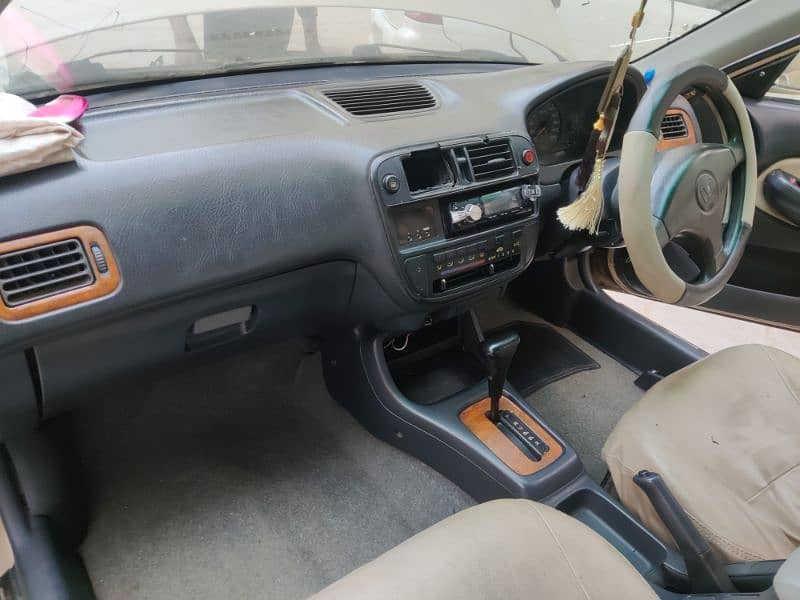 Honda Civic VTi 1996 3
