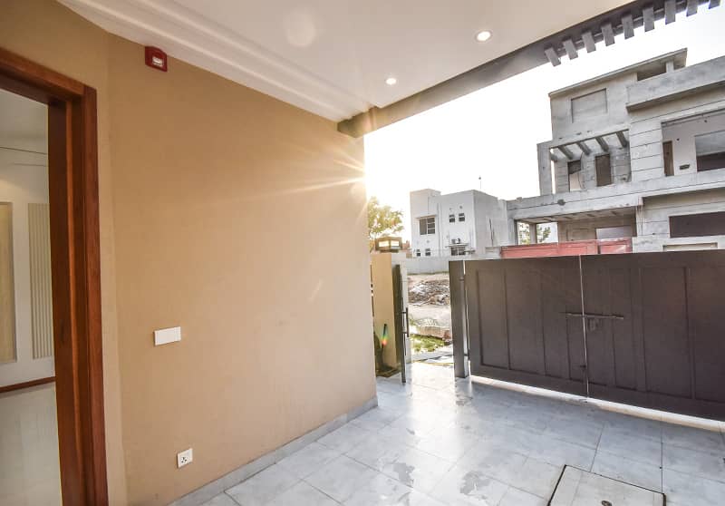 5 Marla CORNER house for rent in DHA 9 Town. 2