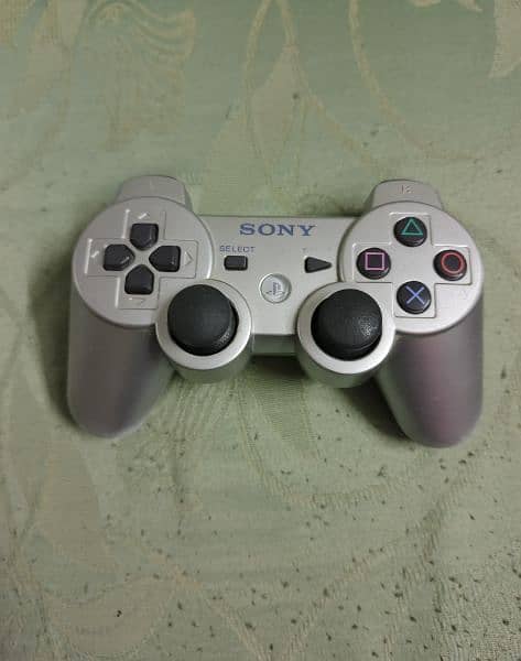Playstation 3 Slim Silver Edition 0