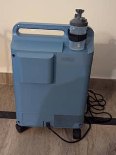 Oxygen concentrator Philips Respironics EverFlo 5 Liter Oxygen