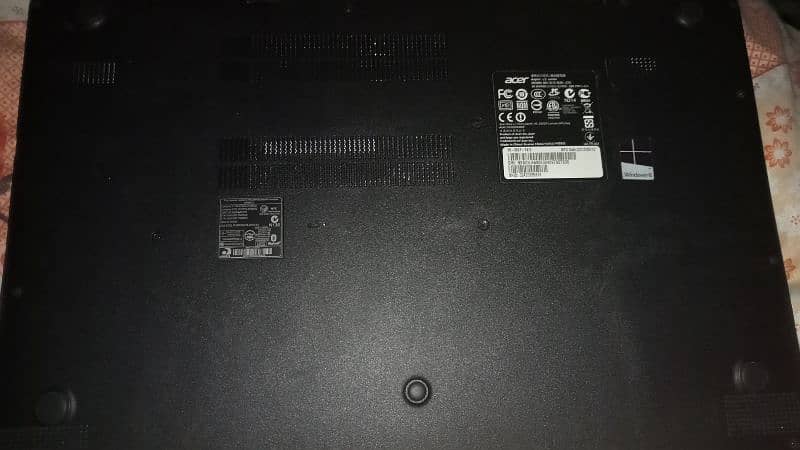 Acer laptop used condition 8/10 1