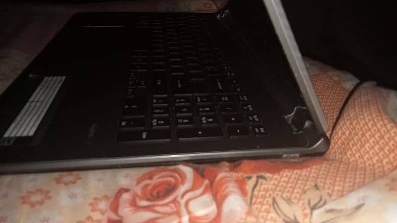 Acer laptop used condition 8/10 2