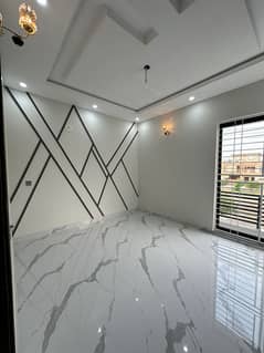 5 Marla Brand New Lavish house For Sale Direct Meeting With Owner In Park View City Lahore.