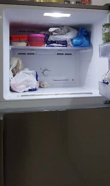 Samsung Refrigerator Selling Urgently! 1