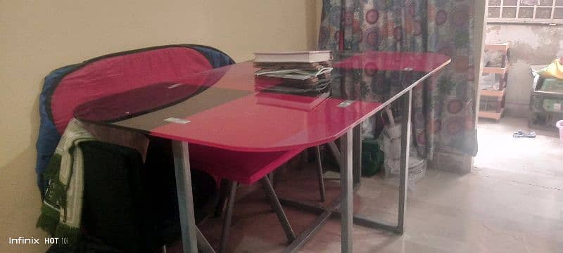 Glass top dinning table 2