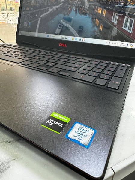 Dell G3 3590 Gaming laptop 3