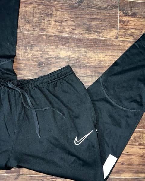 Nike Acadmey Trouser 1