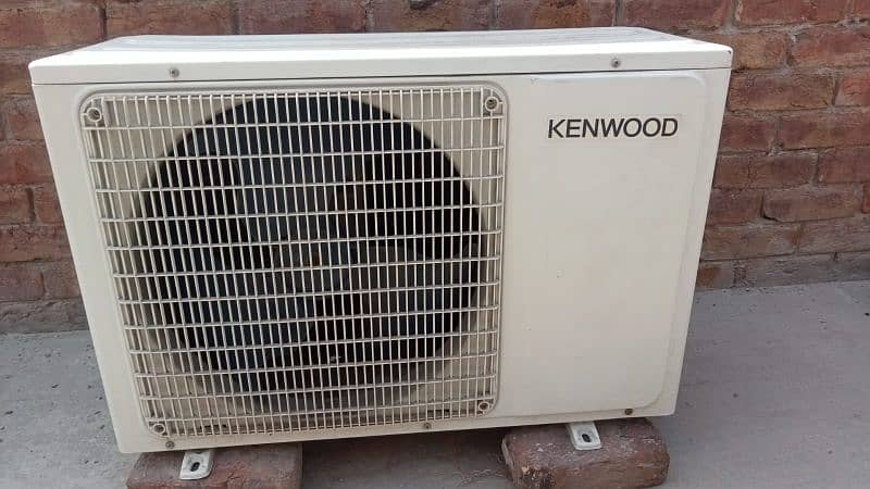 kenwood 1.5 ton inverter ac 10ft copper pipe 12ft 4 core wire . 0