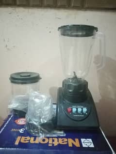 new juicer in 10/10 condition 0