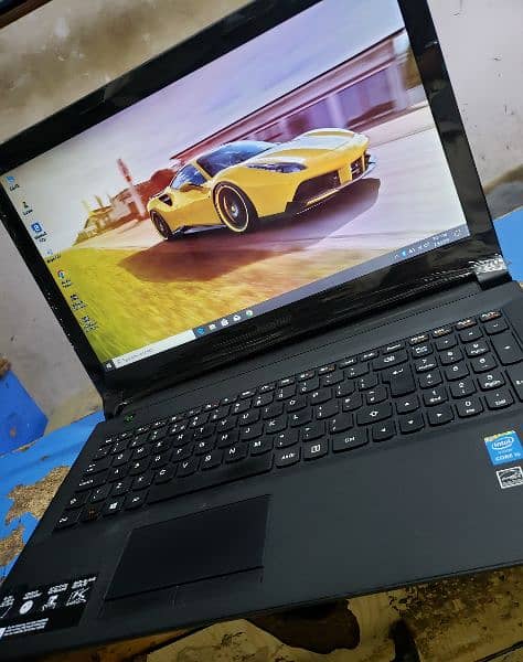 Lenovo Intel Core i5 Ultra Slim Laptop 10/10 0