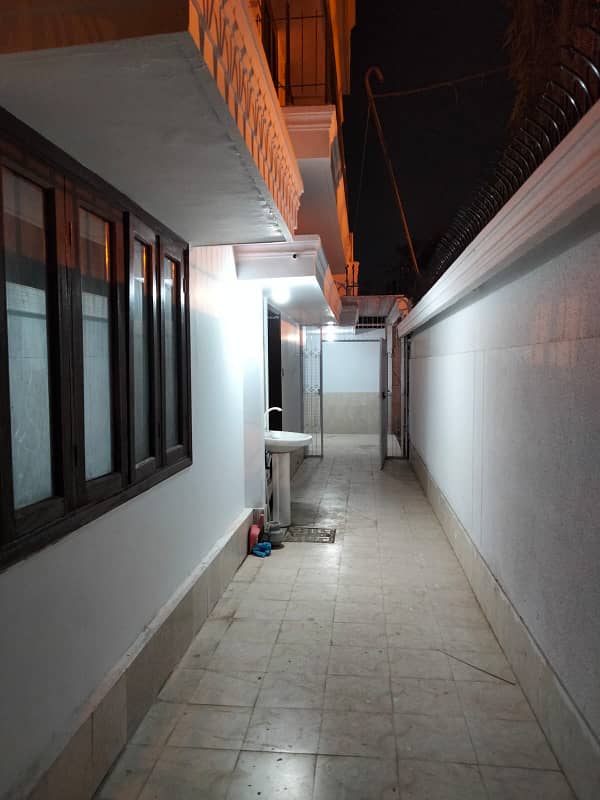 Corner West 240yards Double Storey House For Sale In Gulshan Block 2 4