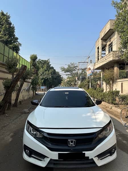 Honda Civic Oriel 2017 17