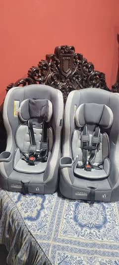 02 x Baby Trend Trooper 3 in 1 convertible Car Seats