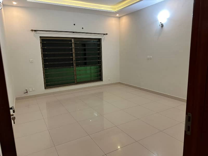 10 Marala House For Rent In Askari 14 Sec C 17