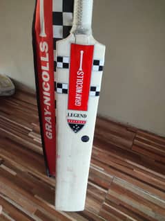 A+ grade kashmiri willow Gray Nicolls cricket bat