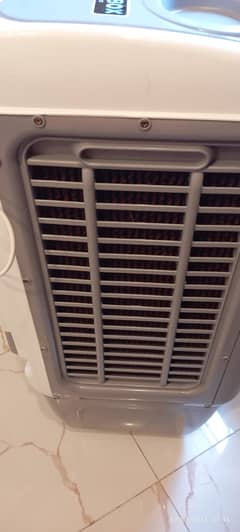 Air Cooler 15 days ago purchase (new condition)