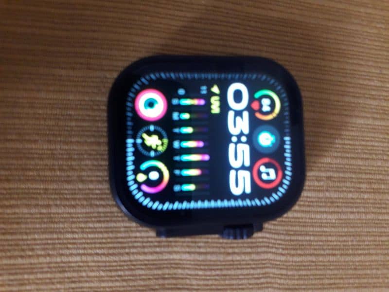 i9 ultra smartwatch for urgent sell in 2500 rupees and only 10 day use 8