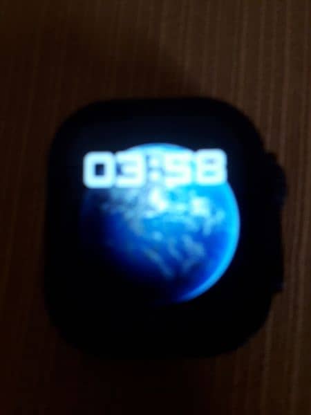 i9 ultra smartwatch for urgent sell in 2500 rupees and only 10 day use 13