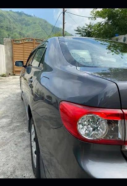 Toyota Corolla GLI 2011 4