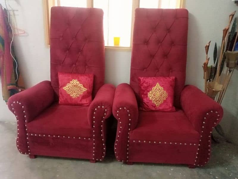 sofa set, single sitter two sofa's available 2