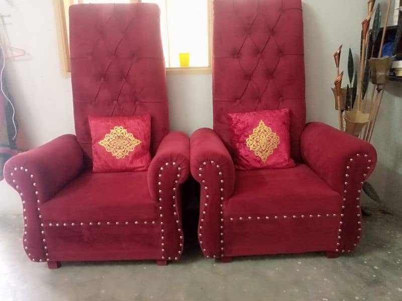 sofa set, single sitter two sofa's available 6