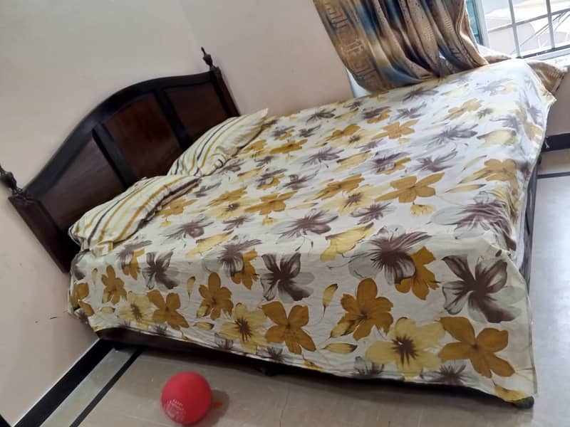 Bed set /Spring Mattres/Two Side Table/cupboard /double bed /Furniture 4