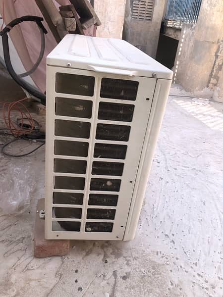 GREE INVERTER AC 1.5 TON 5