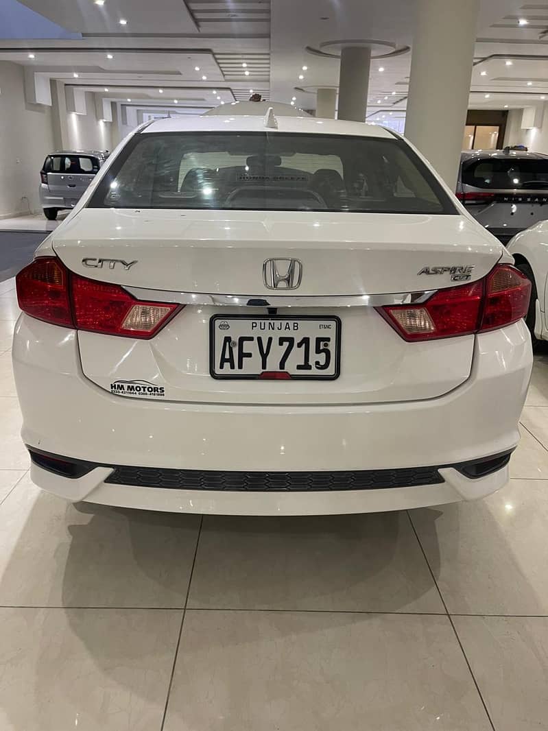 Honda City 1.5 2021 Already bank leased 12