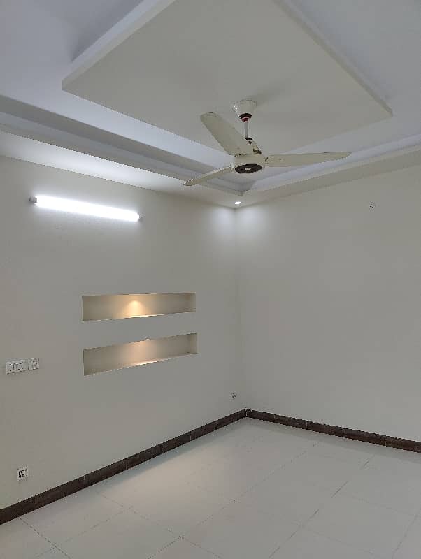 Idyllic House Available In Bahria Town Phase 4 For sale 19