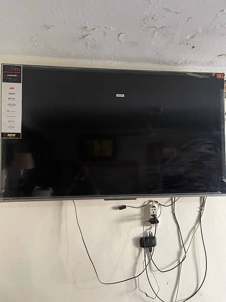 TCL led 4K Ultra Hd for sale conditions 10 by 10 0