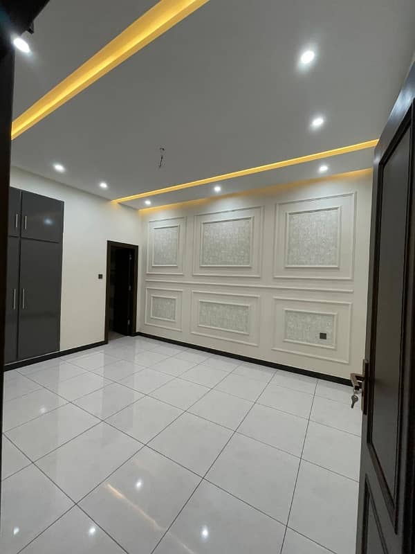 Prime Location 7 Marla House For sale In The Perfect Location Of Sufiyan Garden 3