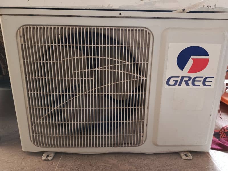 Gree 1 ton split Air Conditioner non inverter 1