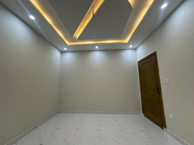 Centrally Located Prime Location House In Sufiyan Garden Is Available For Sale 4