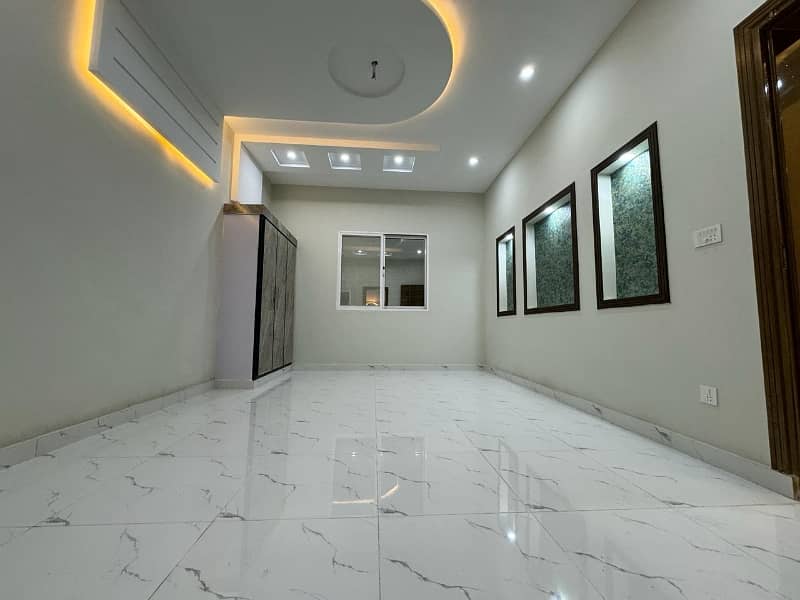 Centrally Located Prime Location House In Sufiyan Garden Is Available For Sale 11