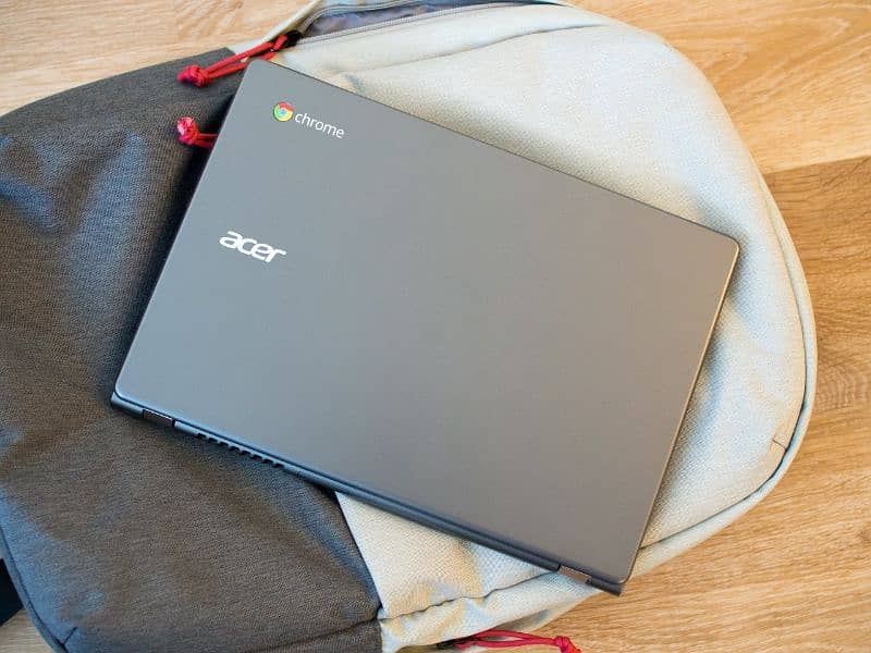 Acer c740 laptop 0