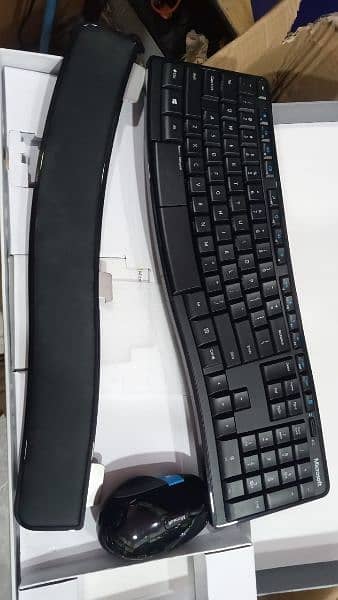 Microsoft Sculpt Comfort - Black - Wireless Keyboard and Mouse Combo 6