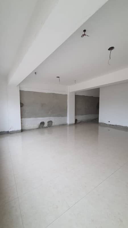 800 Sqft Spacious Office Available for Rent in D12 4