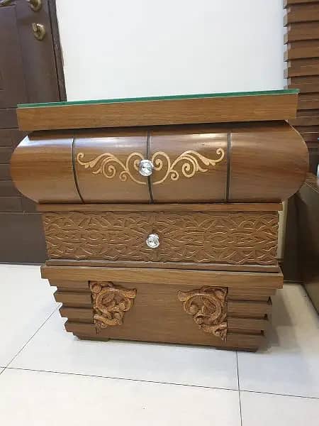 walnut bedroom set /with 2 single beds for sale in karachi 3