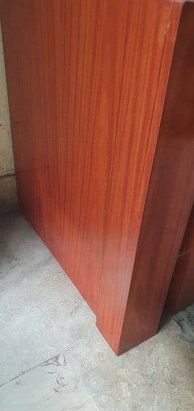 office table and side table new condition only 1 day used 0