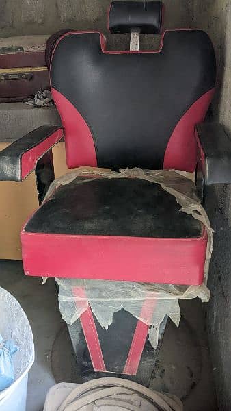 Salon chairs 1