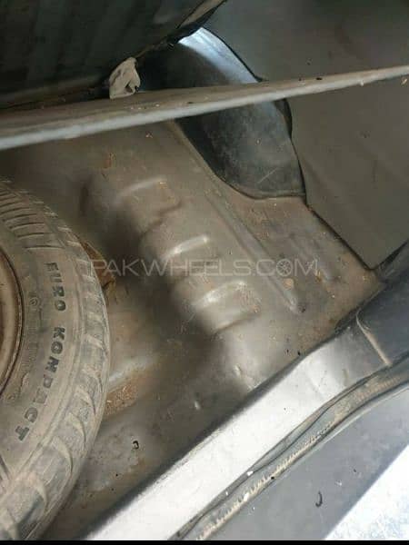 Suzuki Mehran VXR 2013 almost genuine 5