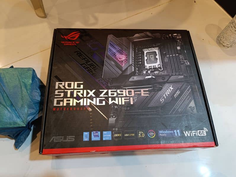 Asus Z690-E Gaming Motherboard Brand New Sealed Box 0