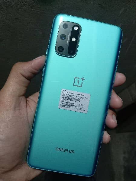 One plus 8t 12/256 global dual untouched phone. 1