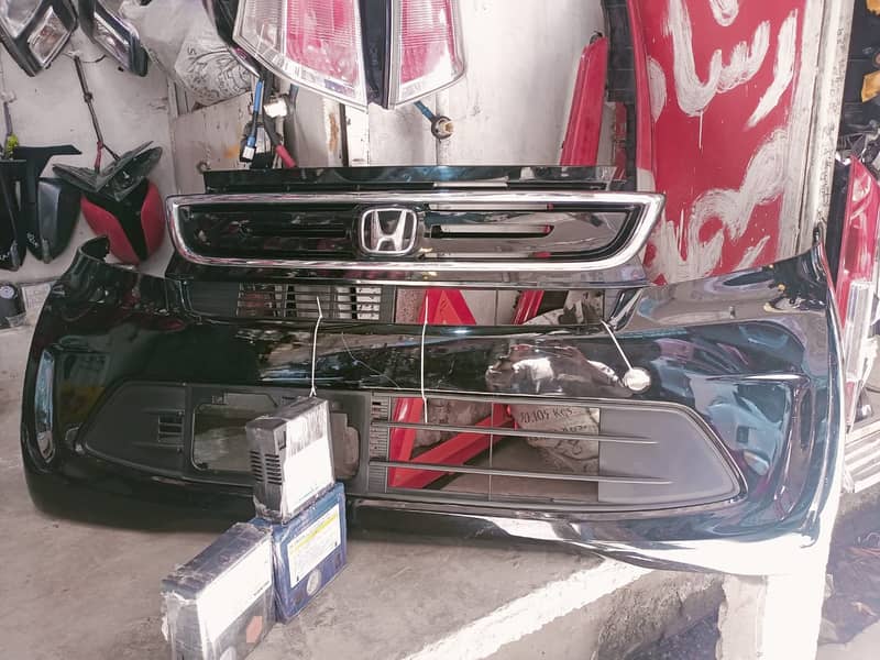 Honda City Bonnet Bumpers Grills Head Lights Side Mirrors 9