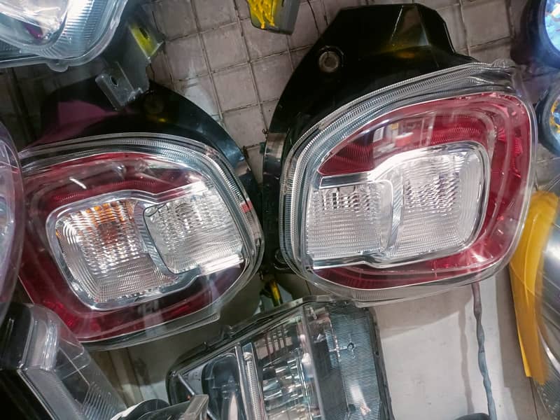 Honda City Bonnet Bumpers Grills Head Lights Side Mirrors 15