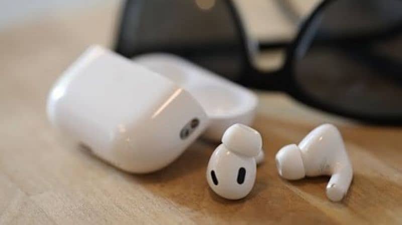 AIR PODS 2ND GENERATION FOR SELL 2