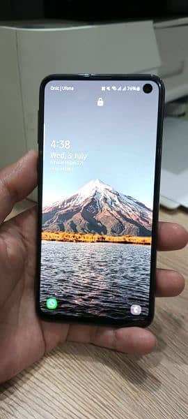 Samsung Galaxy S10e 6/128 0