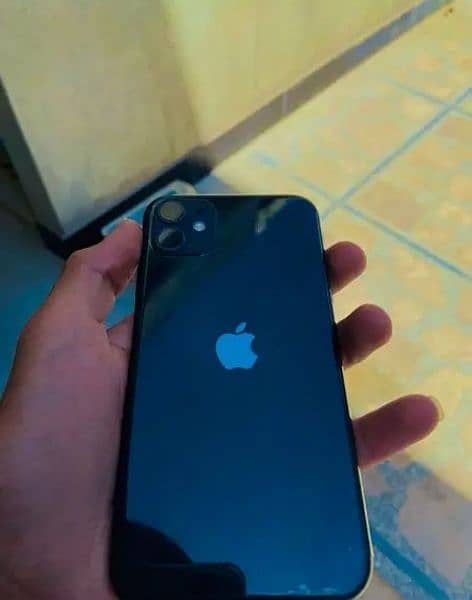 iphone 11 non pta New condition 2