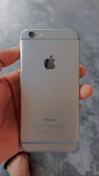 iphone 6s for sale conditions 10/10 toch half worrk krta hai 1
