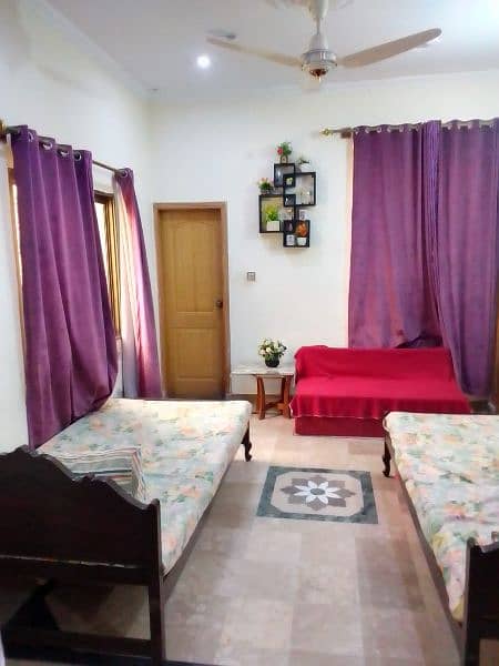 5Marla corner double plus half story for sale qutbal town 9